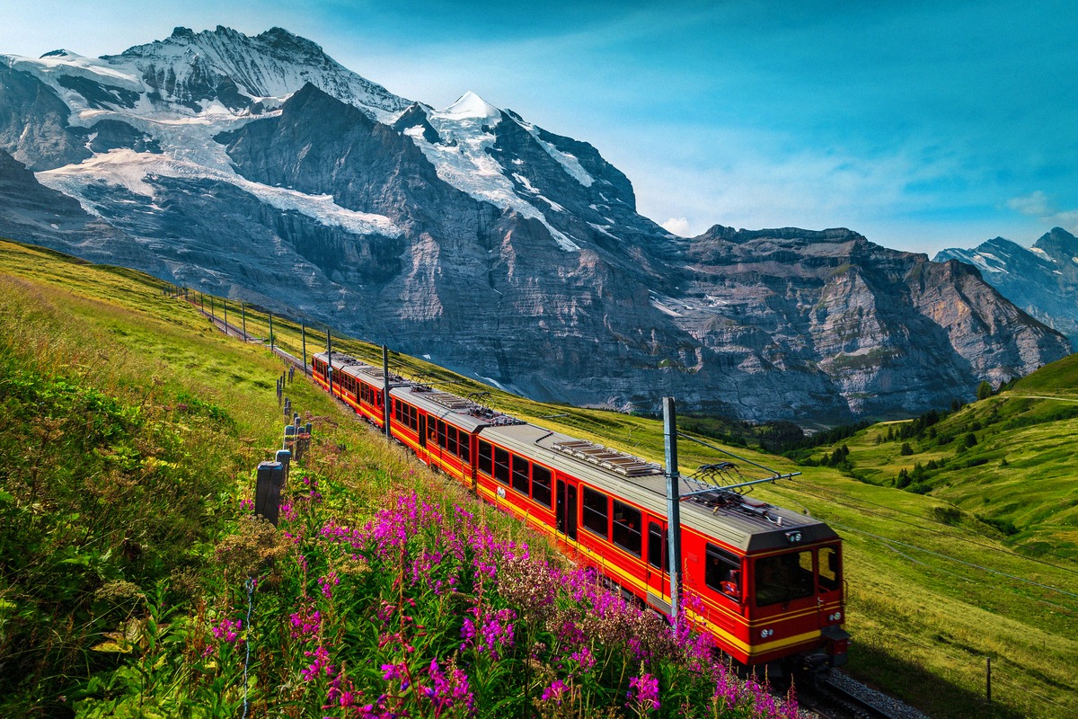 High-alpine landscape in the Bernese Oberland